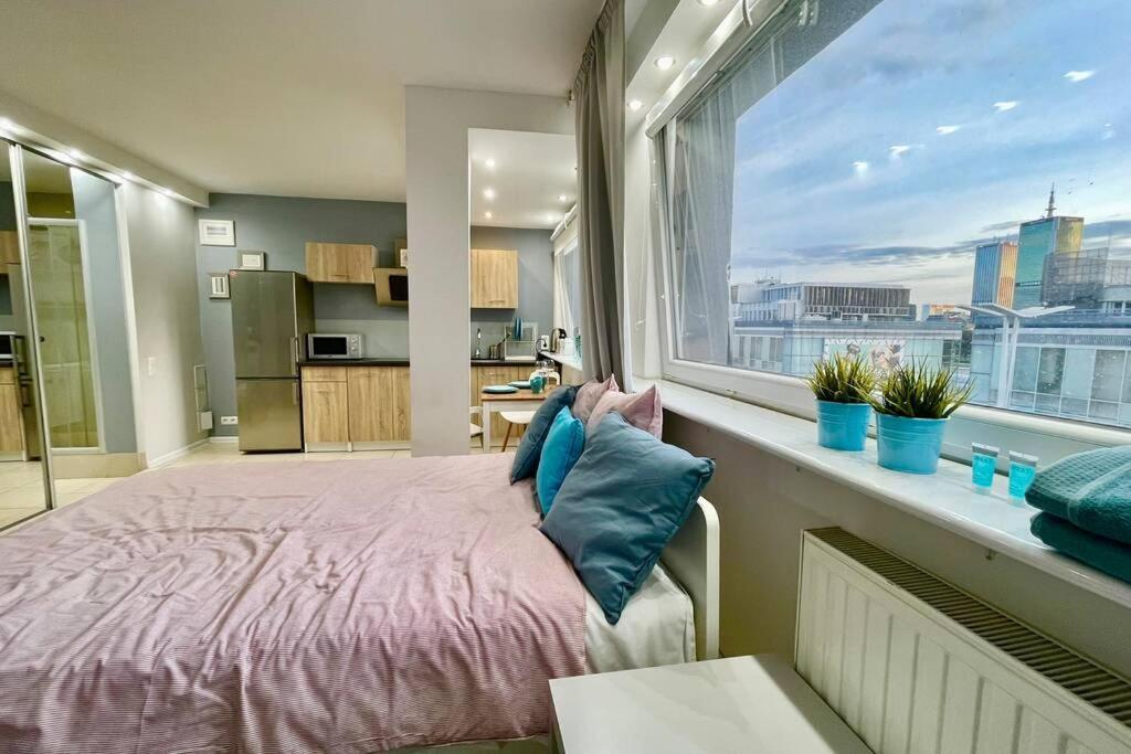 Gold 3 Metro X2 Wifi 300 Mbs 60'Tv Netflix Hbo Appletv+ Apartment Varşovia Exterior foto