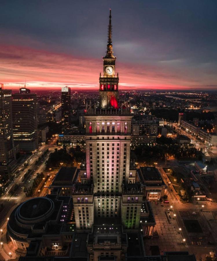 Gold 3 Metro X2 Wifi 300 Mbs 60'Tv Netflix Hbo Appletv+ Apartment Varşovia Exterior foto